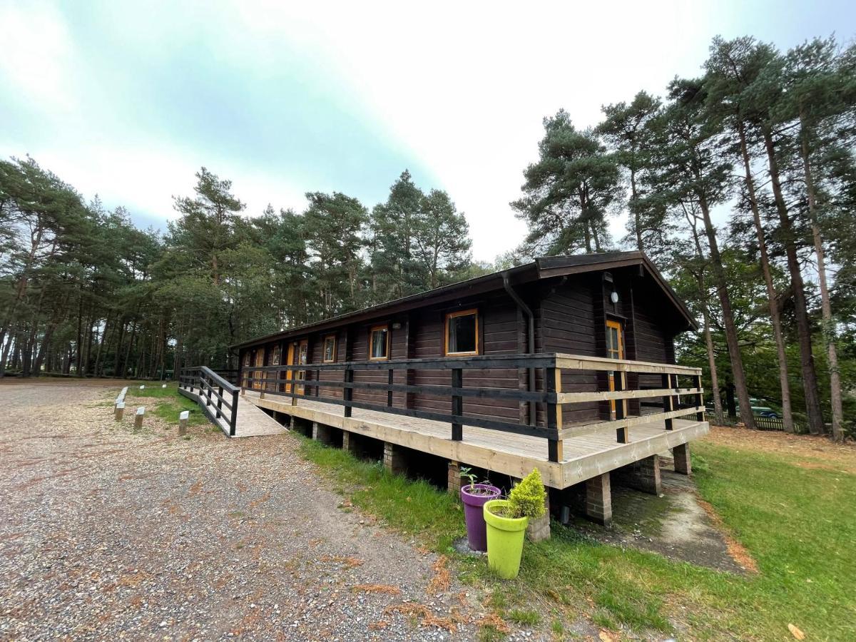 Avon Tyrrell Outdoor Activity Centre Villa Bransgore ภายนอก รูปภาพ